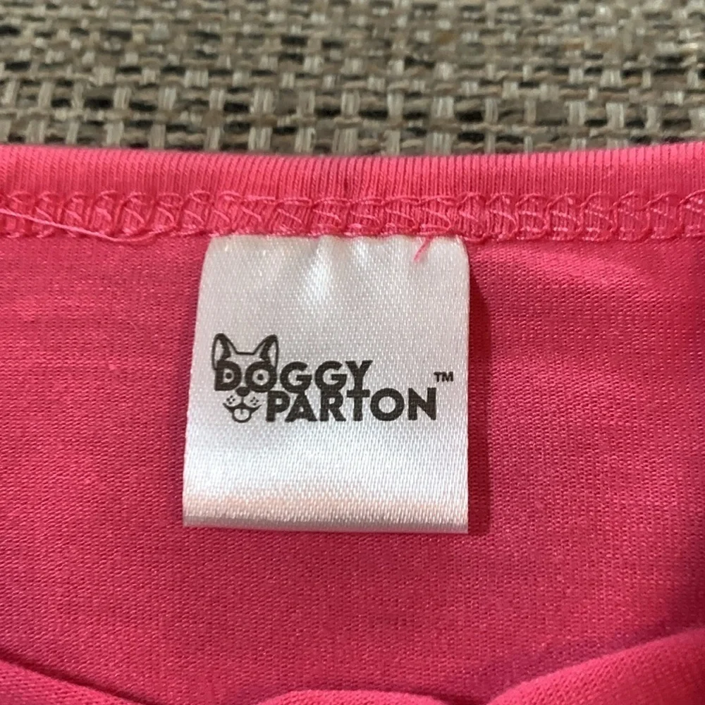 Dolly Parton dog shirt Dollywood size small. NEW WITHOUT TAGS